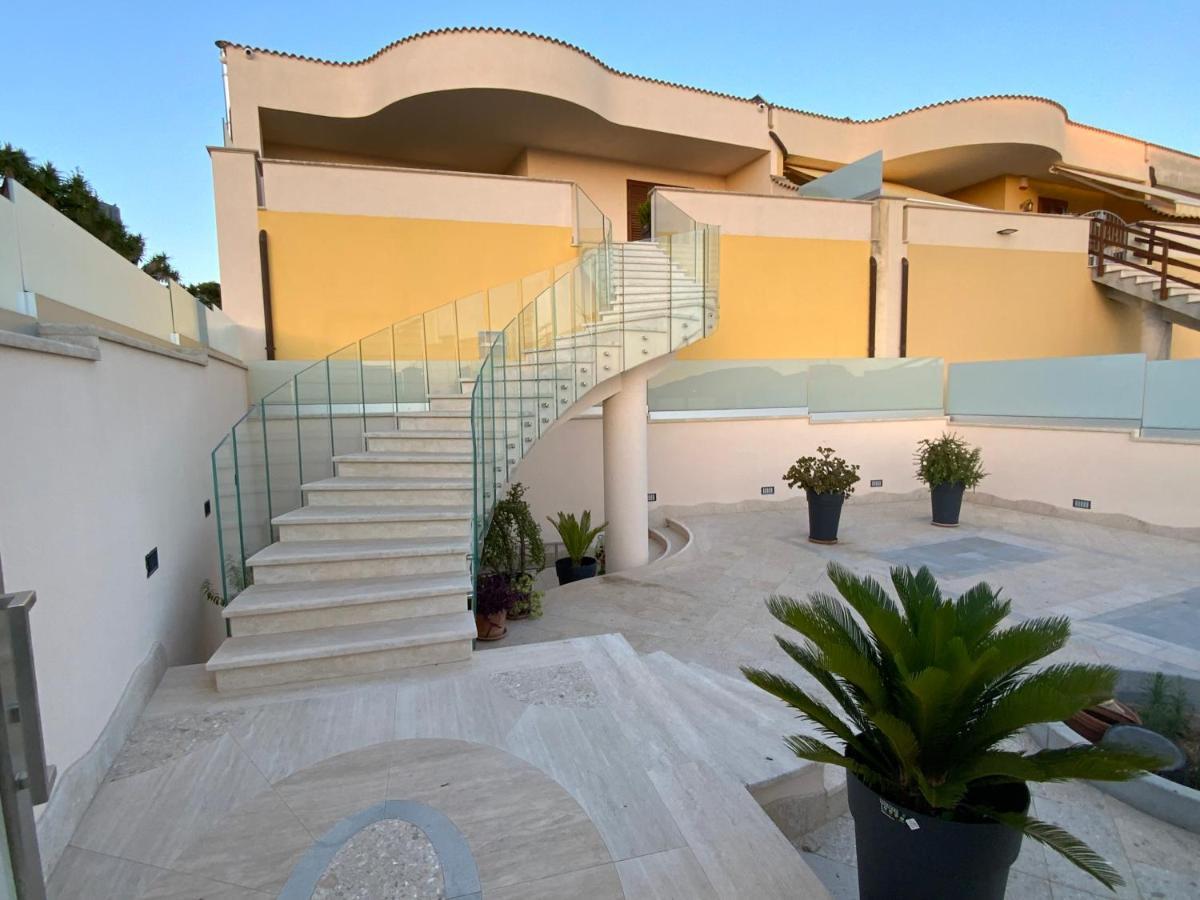 Bed and Breakfast Oasi Nel Deserto Кустоначи Экстерьер фото